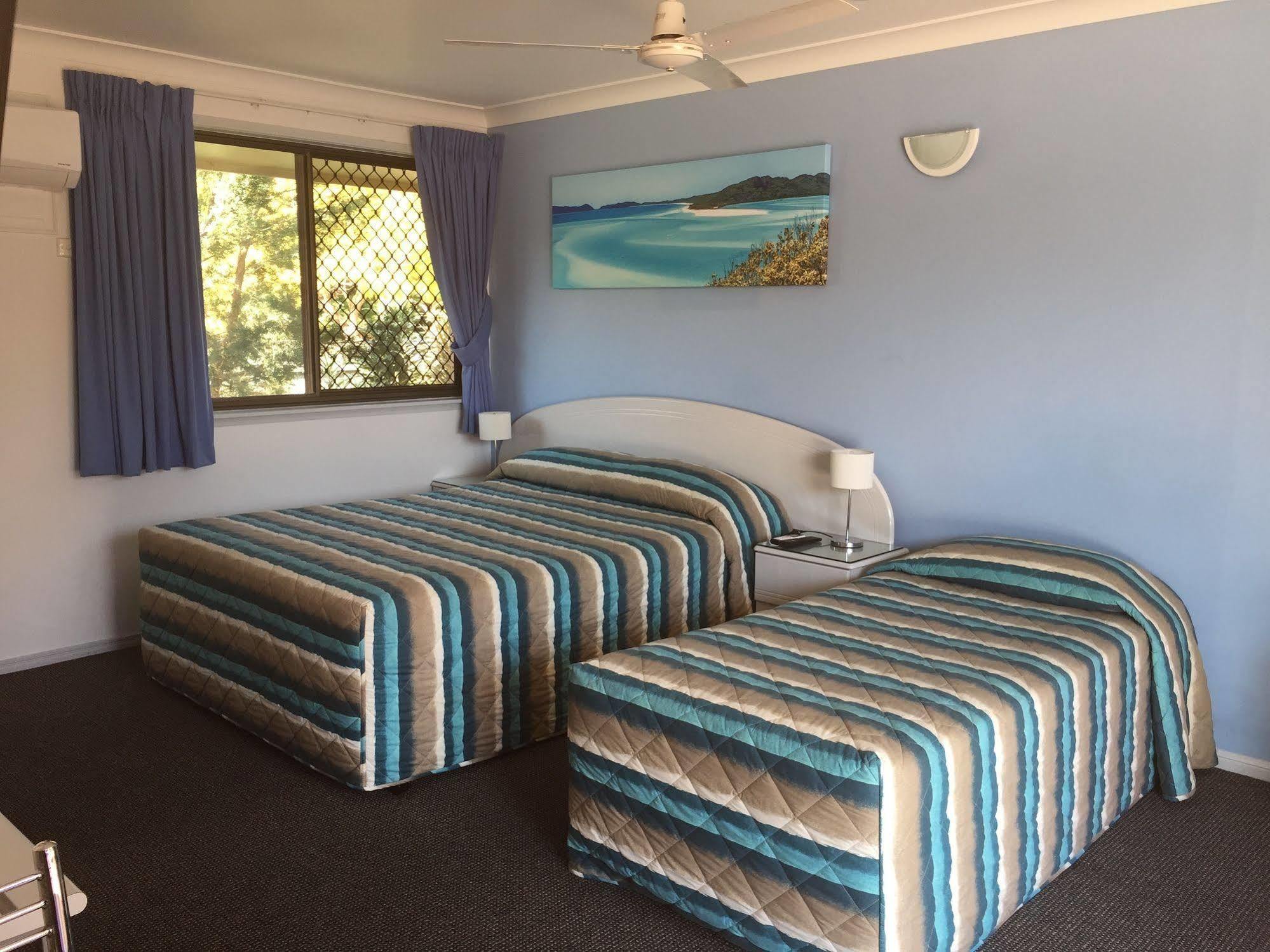 Aspley Carsel Motor Inn Brisbane Exterior photo
